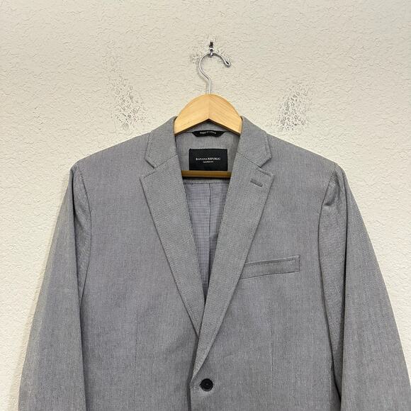 BANANA REPUBLIC Blazer Mens 40R Gray Herringbone Tailored Fit Preppy Business - Picture 3 of 12